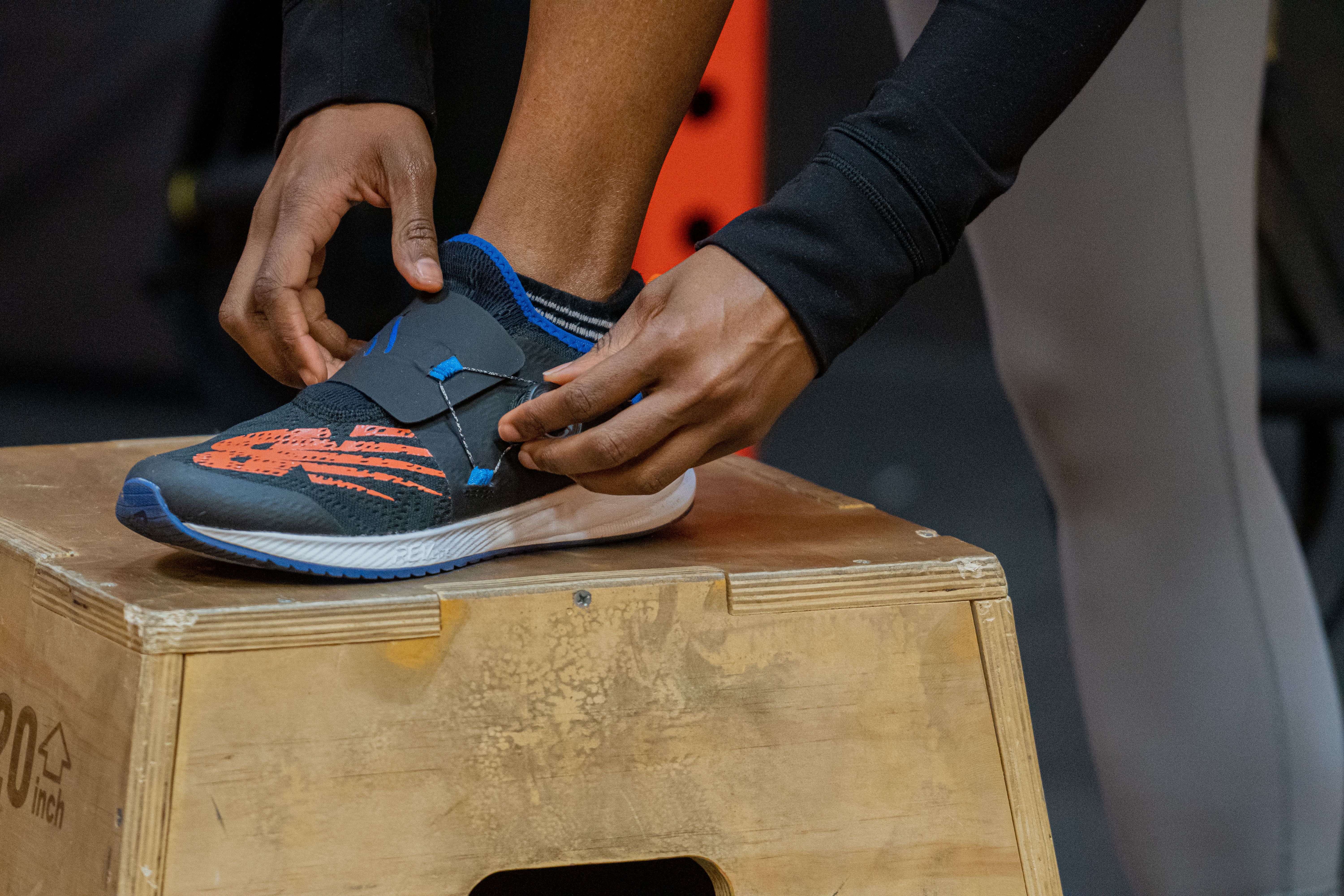 Why I switched from cushioned running shoes to barefoot-style for short distances