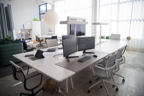 Foto d'estoc gratuïta de cadires, disseny d'interiors, espai de treball