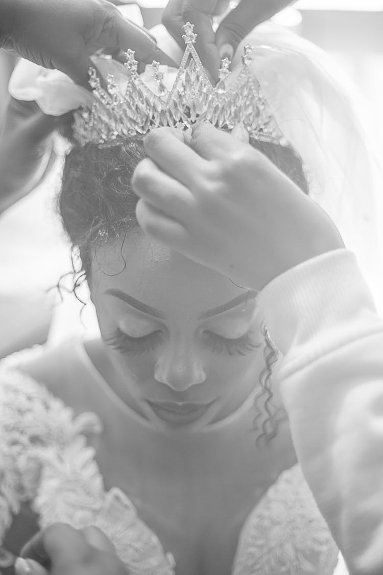 Grayscale Photo Of A Bride Wearing A Crown