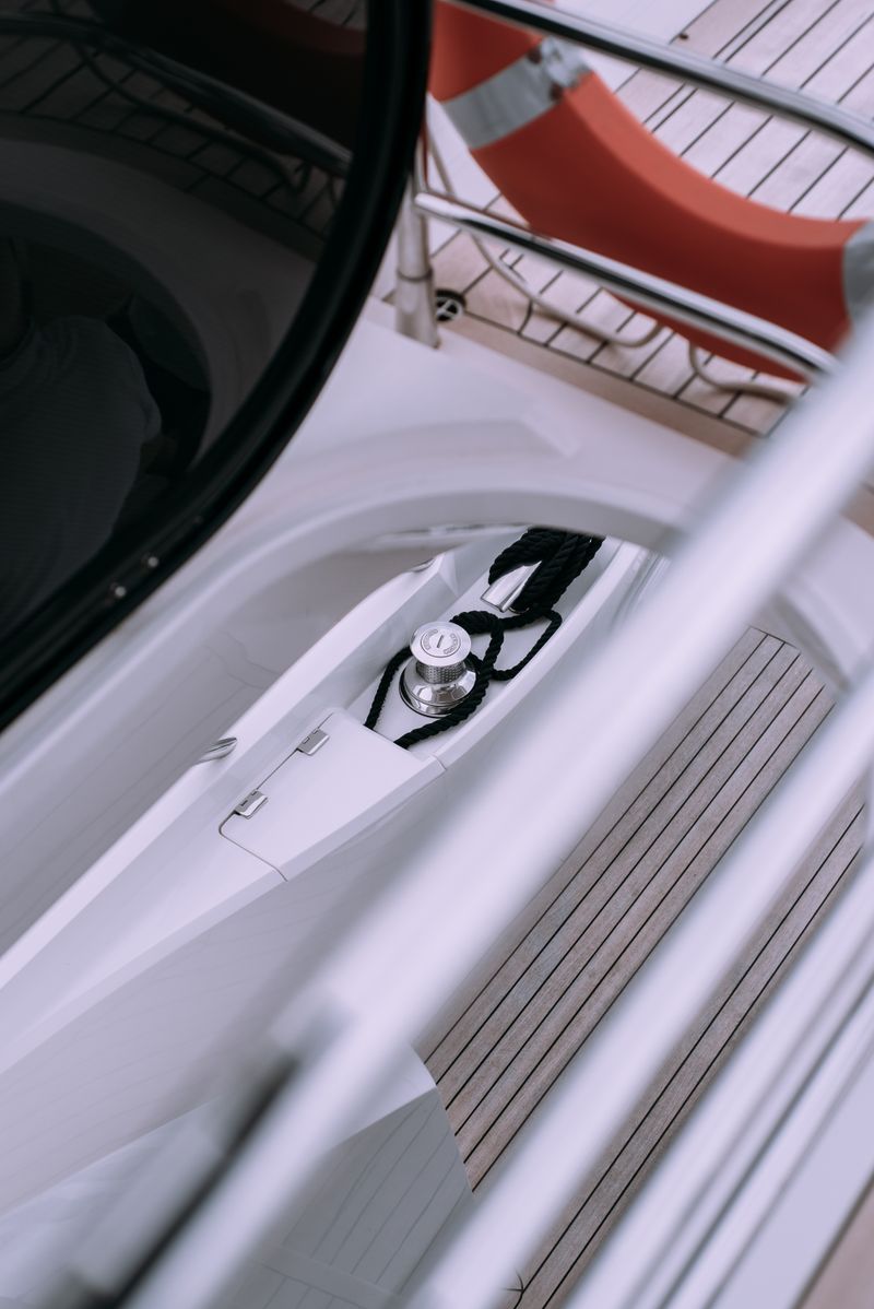 Performance Deck Boat
