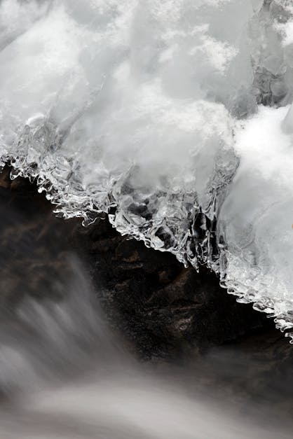 Icicle Above Flowing Water · Free Stock Photo - 1200 x 627 jpeg 91kB