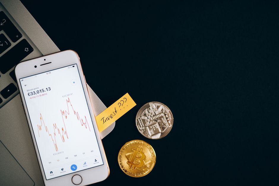 AI 正在重寫財富管理的規則:FutureVault 的智能引擎如何把文件變成決策金礦? AI 正在重寫財富管理的規則:FutureVault 的智能引擎如何把文件變成決策金礦?