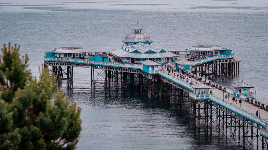 Llandudno Pier — view 1