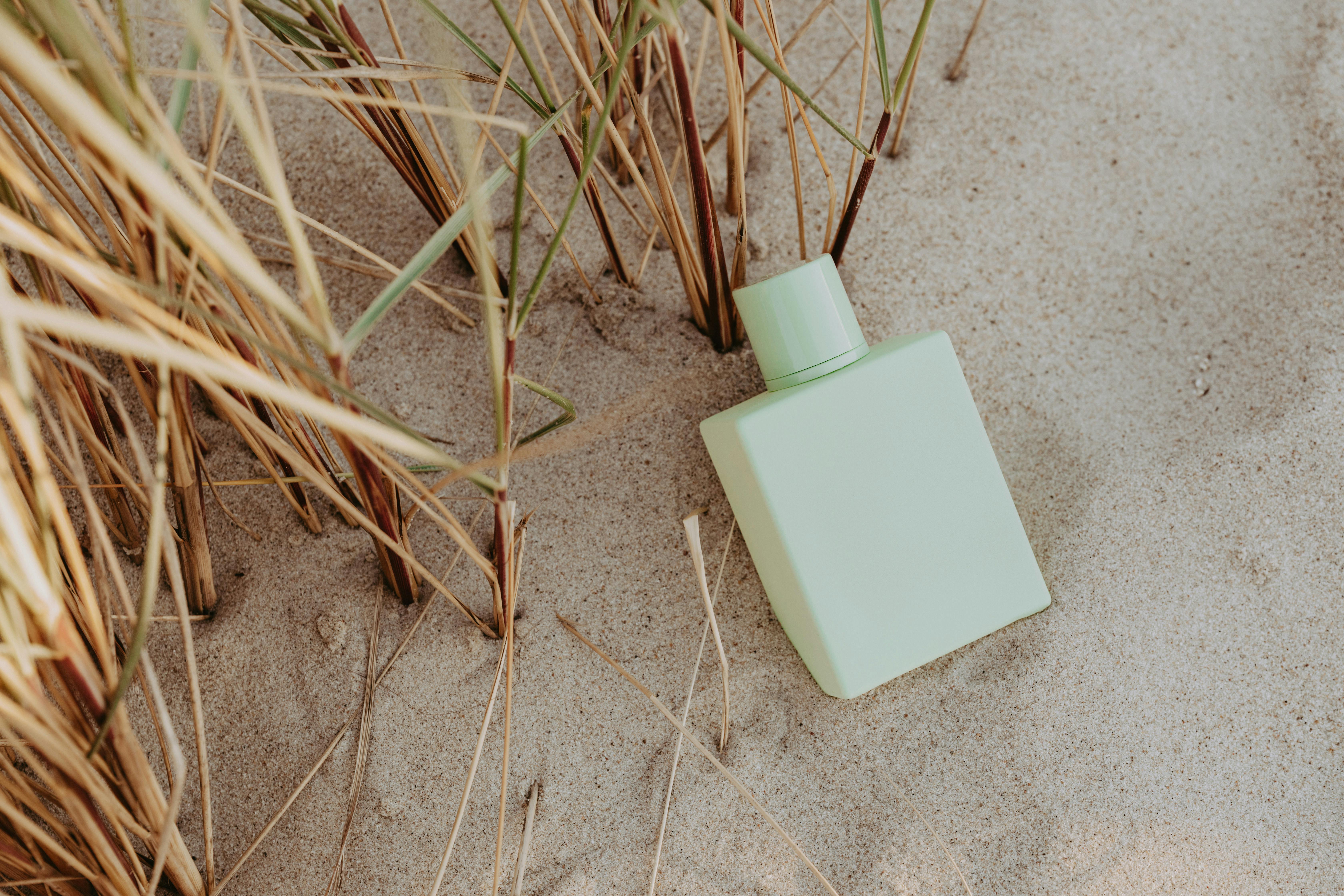 DIY Eco-Friendly Perfumes for Better Skin