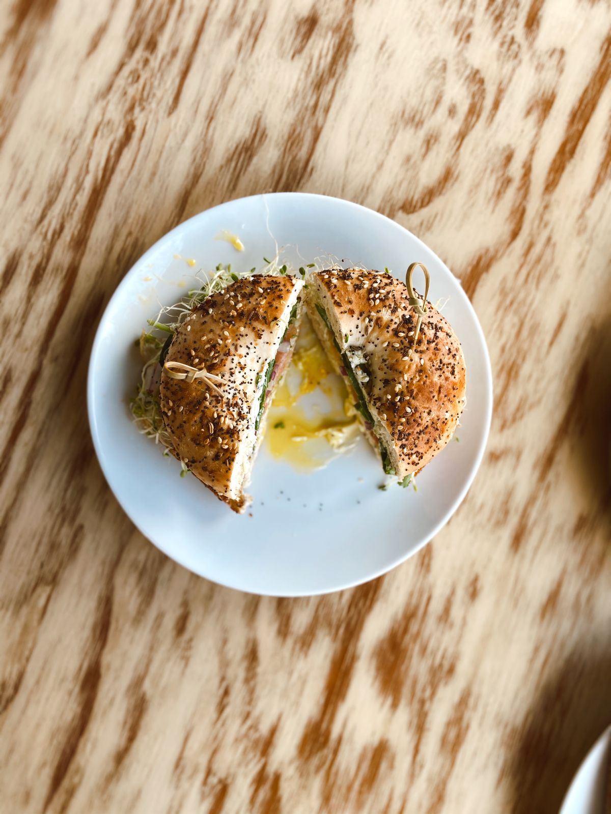 Bagel sandwich on plate