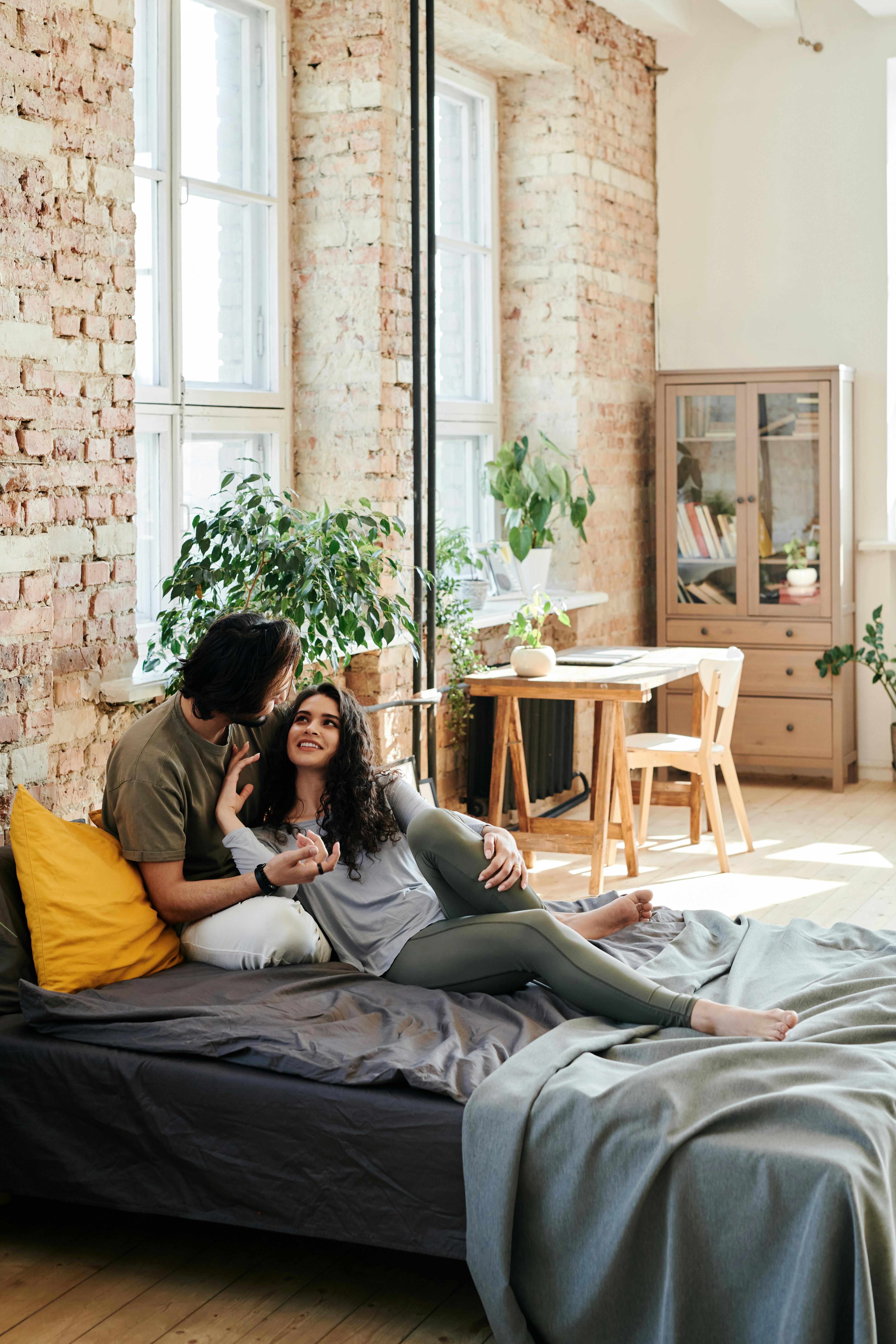 Do twin flames long for each other?