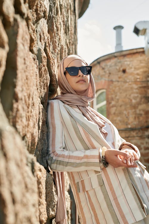 Free Gratis arkivbilde med hijab, kvinne, lene Stock Photo