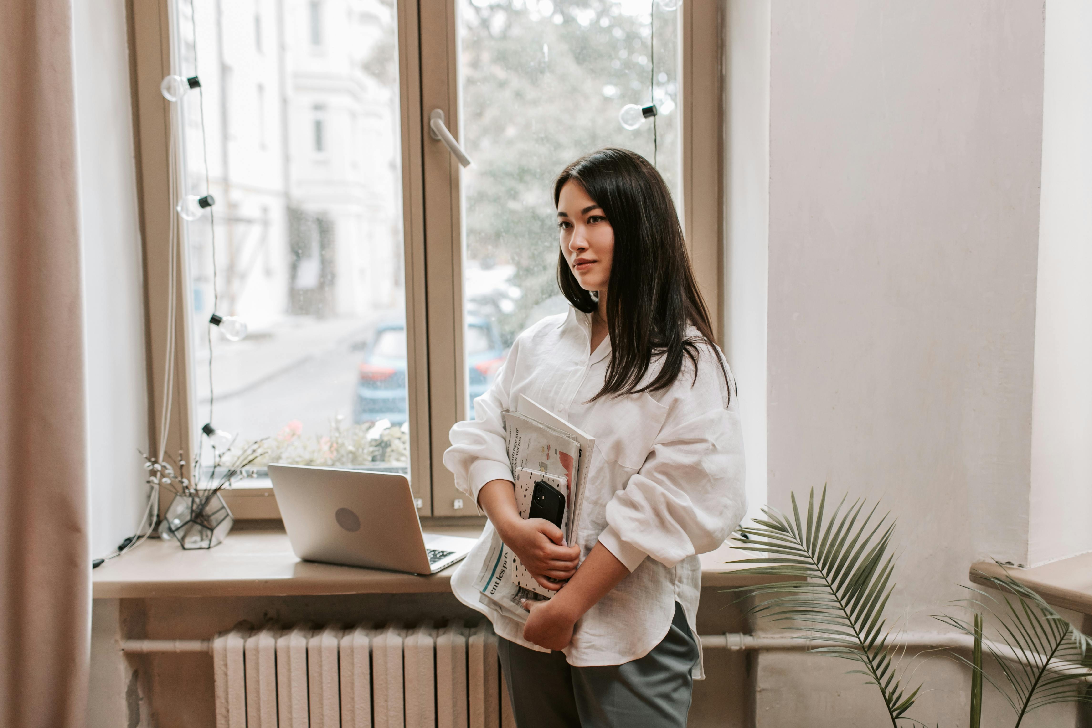 I started a side hustle while working at Yelp — then went all in on my business. I've made over $112,000 in revenue and feel 