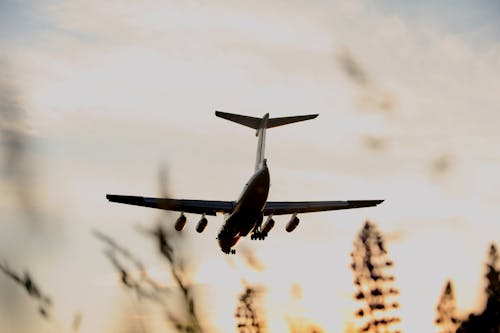 Free Silhouette of an Airplane Stock Photo