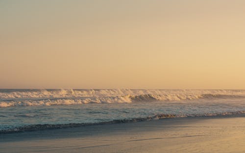 Free Water Waves in the Ocean Stock Photo