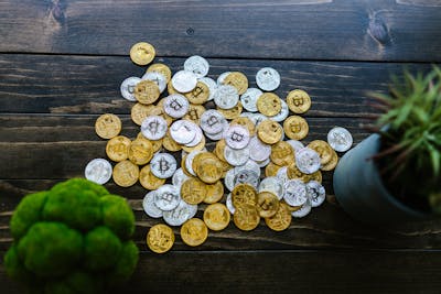 Bitcoin Bounces Back to $70K Amid Oil Shock and $13B Options Play