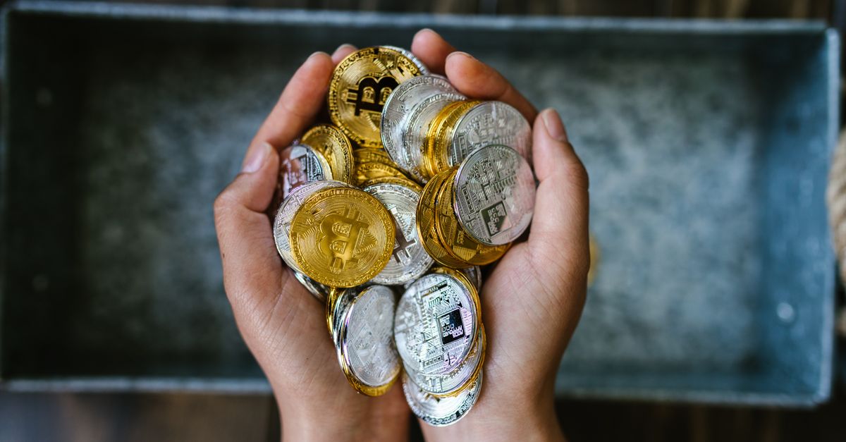 SpaceX Bitcoin Holdings Survive $5 Billion Loss as Musk's xAI Investment Strategy Backfires