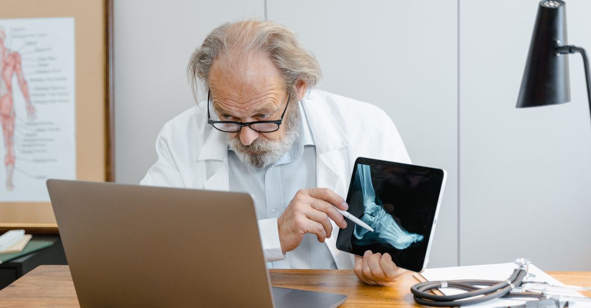 AI Revolutionizing Medical Robotics: What to Expect