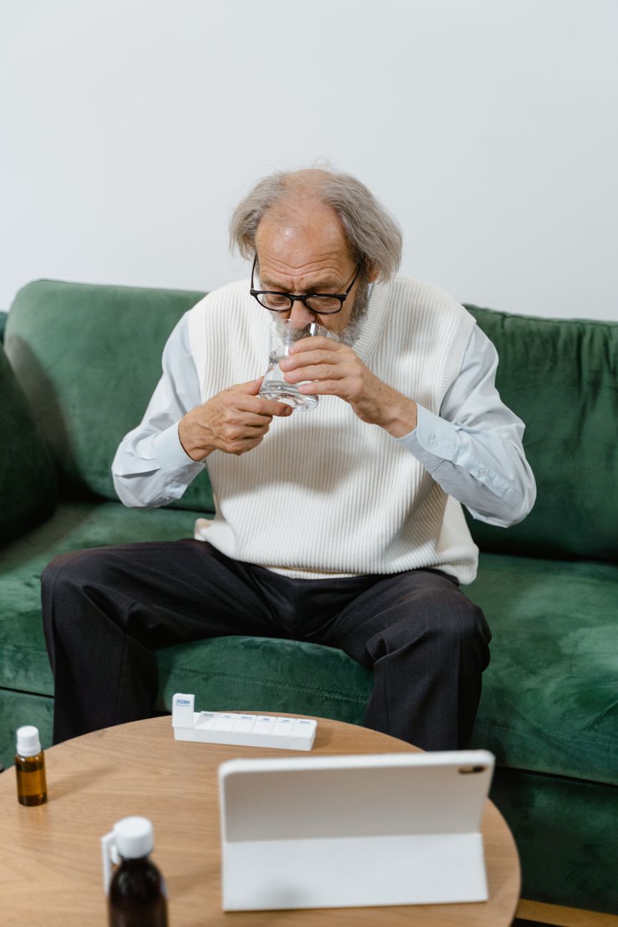 When to Take Longevity Supplements: A Morning vs. Night Dosing Guide Based on Real Results