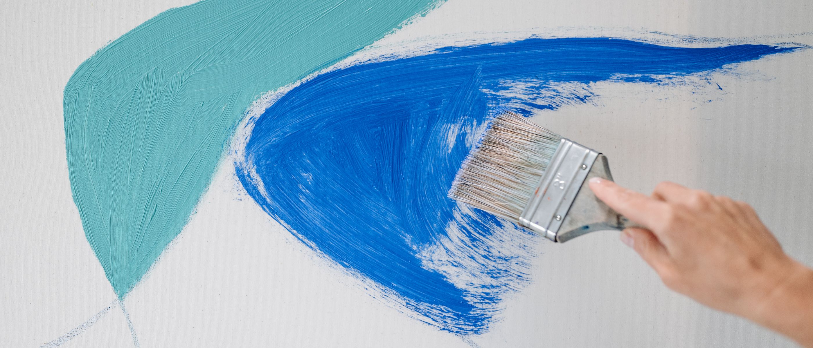 Painters and Decorators in Southfields — woodwork brushed to a crisp, smooth line