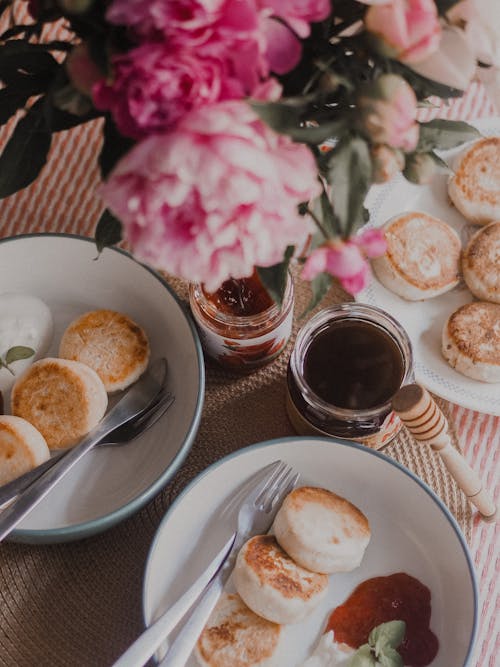 Gratis arkivbilde med blomster, cookies, dessert