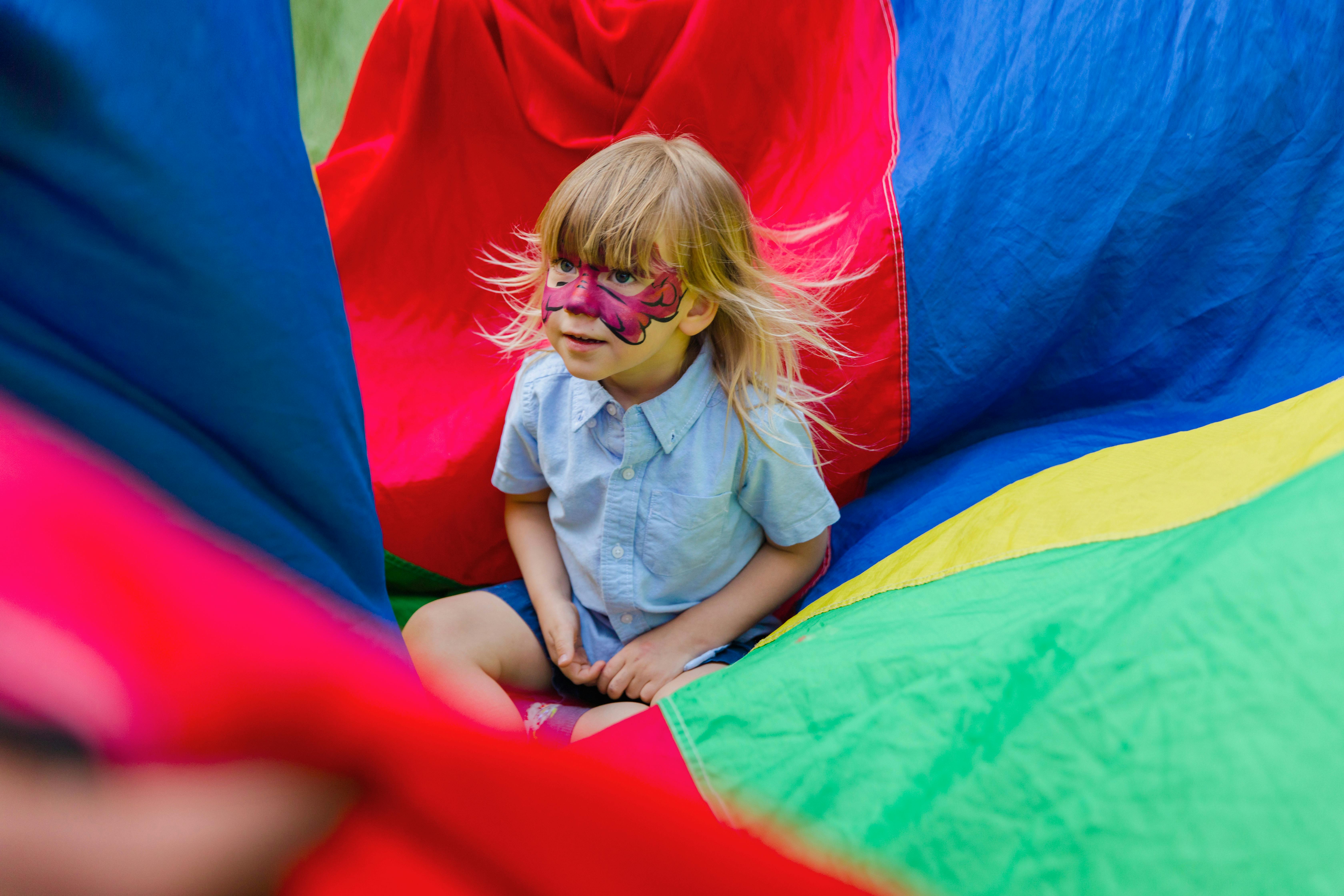 Parachute Game Photos, Download The BEST Free Parachute Game Stock