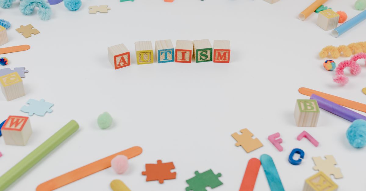 Lãnh đạo NHS cảnh báo hỗn loạn trong chăm sóc ADHD và tự kỷ