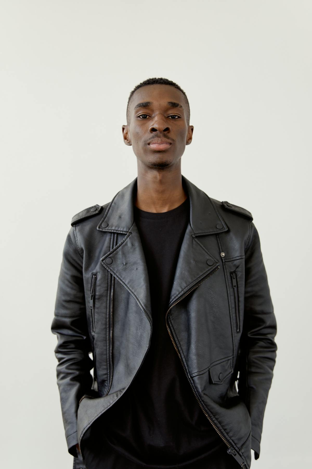 Abstract visualization of a human head with digital circuits symbolizing brain–computer integration