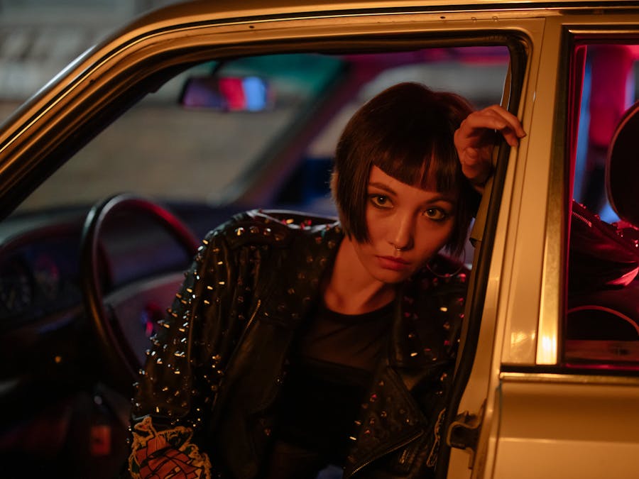 Why OnlyFans is closing?