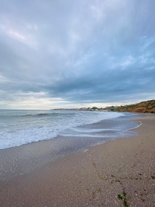 Бесплатное стоковое фото с вода, море, морская пена