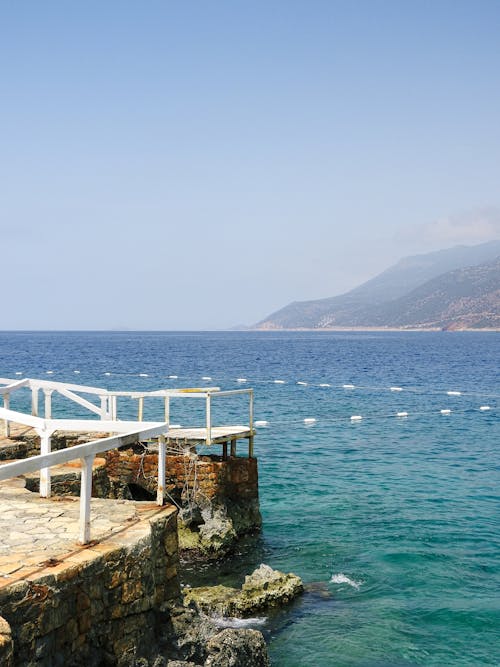 Free A Scenic Shot of the Mediterranean Sea Stock Photo