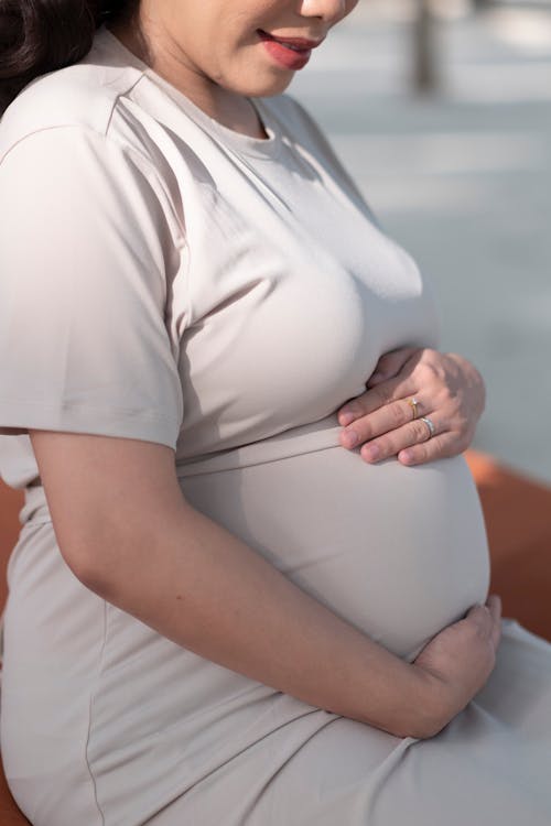 Free stock photo of happy pregnancy, pregnant, pregnant woman
