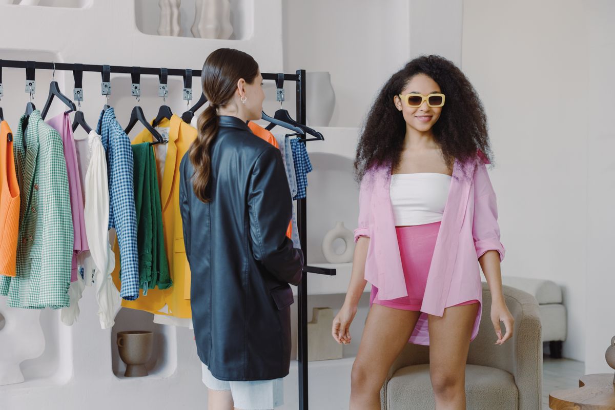 Vístete de Español: Tu Guía Esencial de Vocabulario de Ropa y Moda