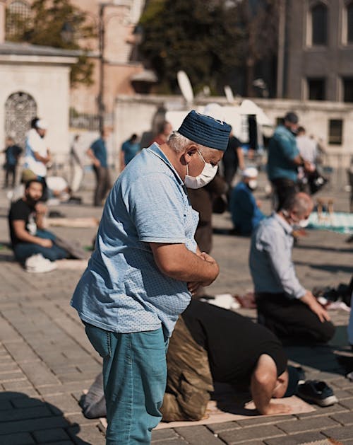 Δωρεάν στοκ φωτογραφιών με άνδρας, Άνθρωποι, δρόμος