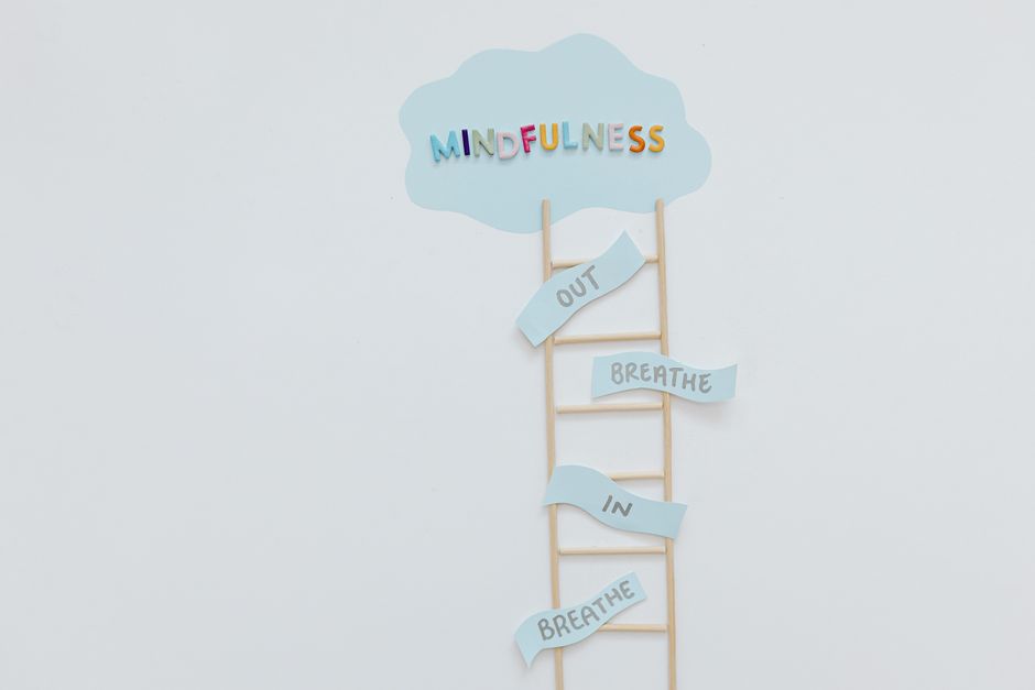 How to Build a Social Anxiety Exposure Hierarchy: A Step-by-Step Desensitization Plan