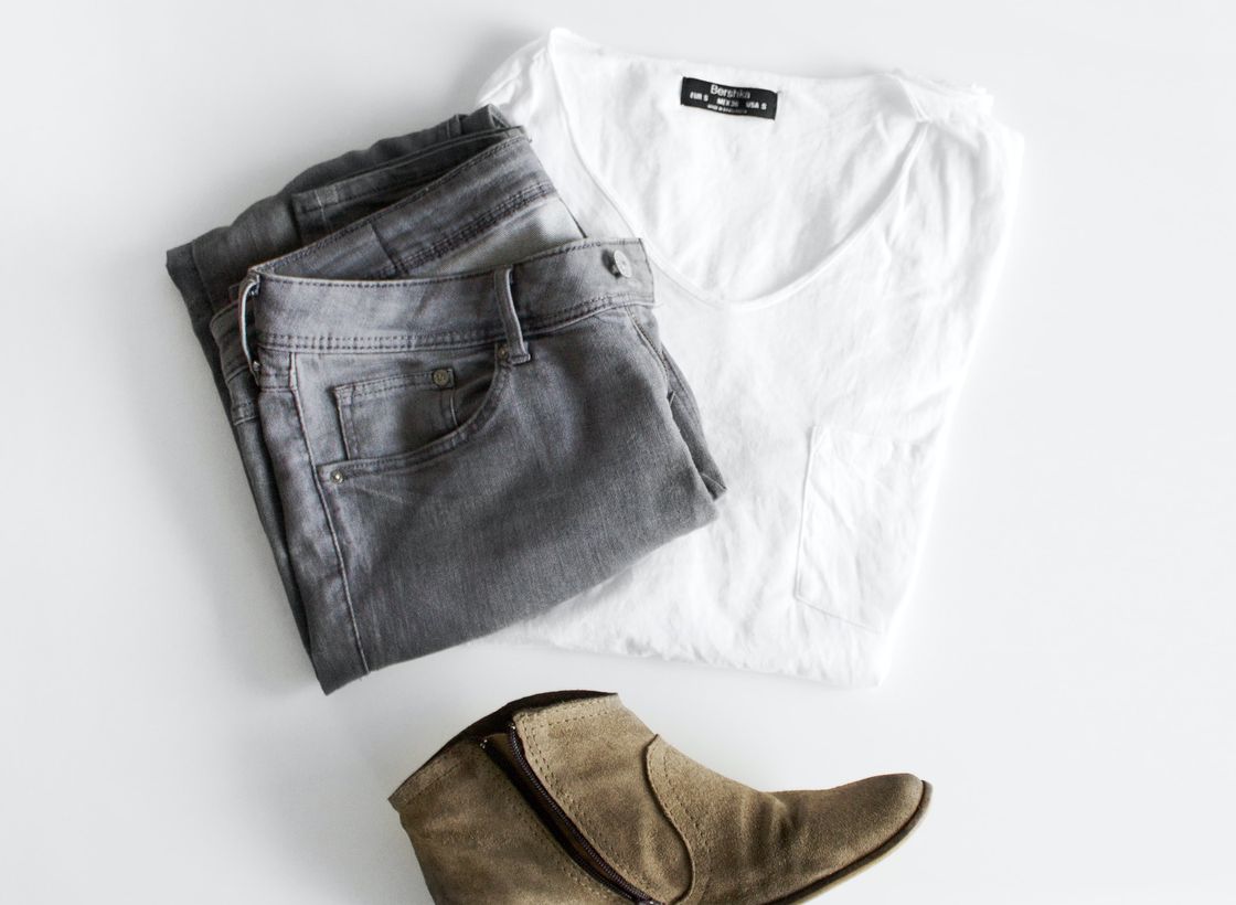 Polished wardrobe details and neutral styling