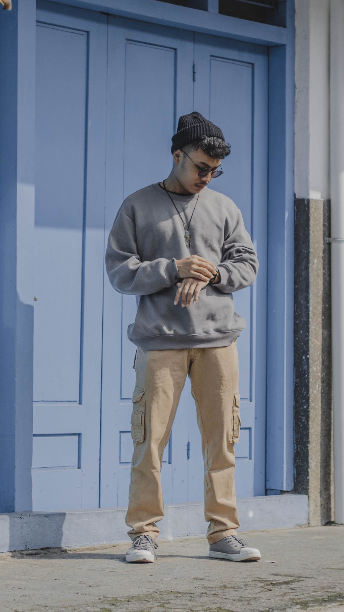 Phối đồ streetwear cho người thấp