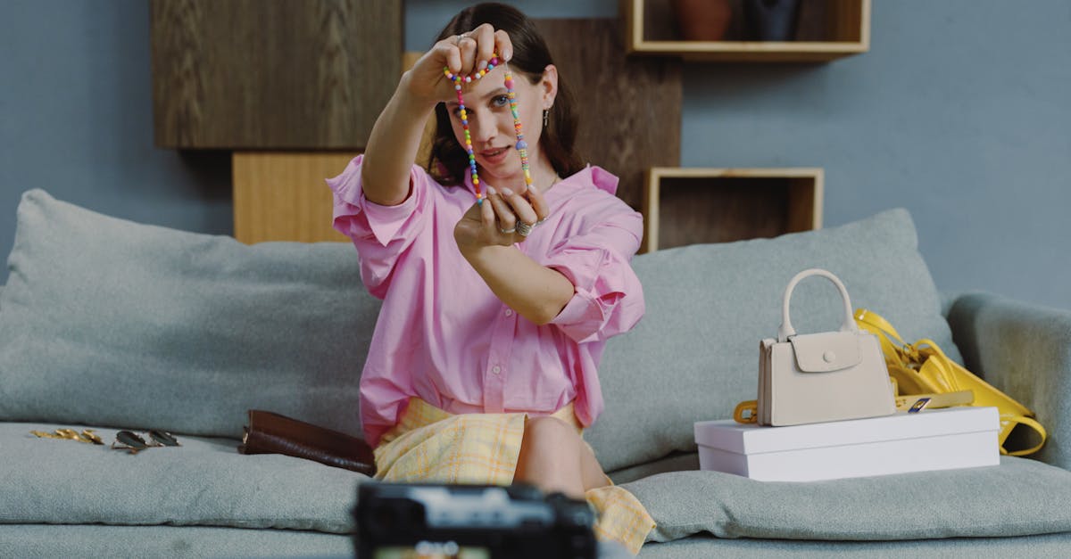 How to Respond to Negative Feedback as an Influencer