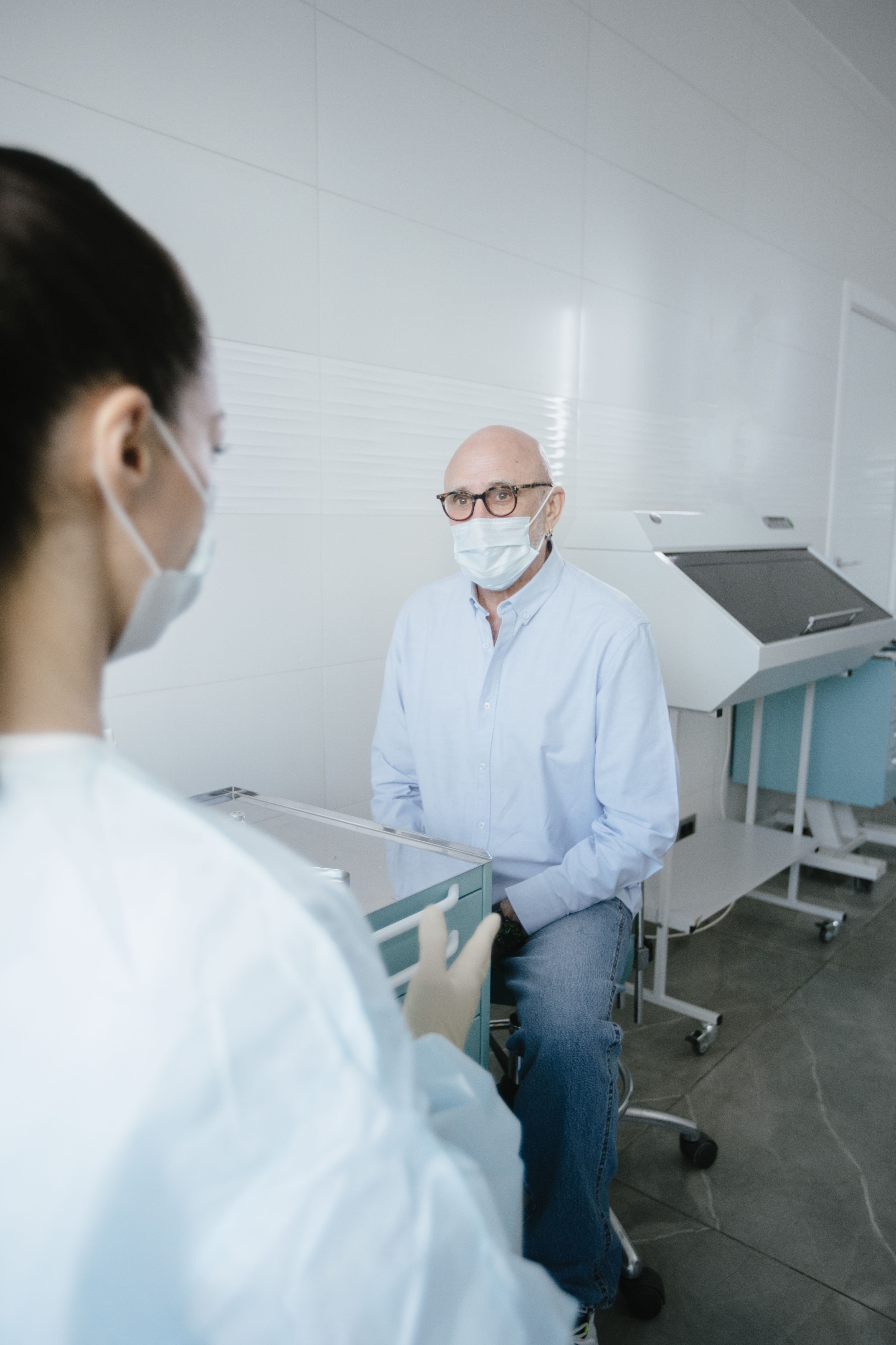 When to See a Doctor: Safety Signs You Shouldn’t Ignore in Legs and Feet