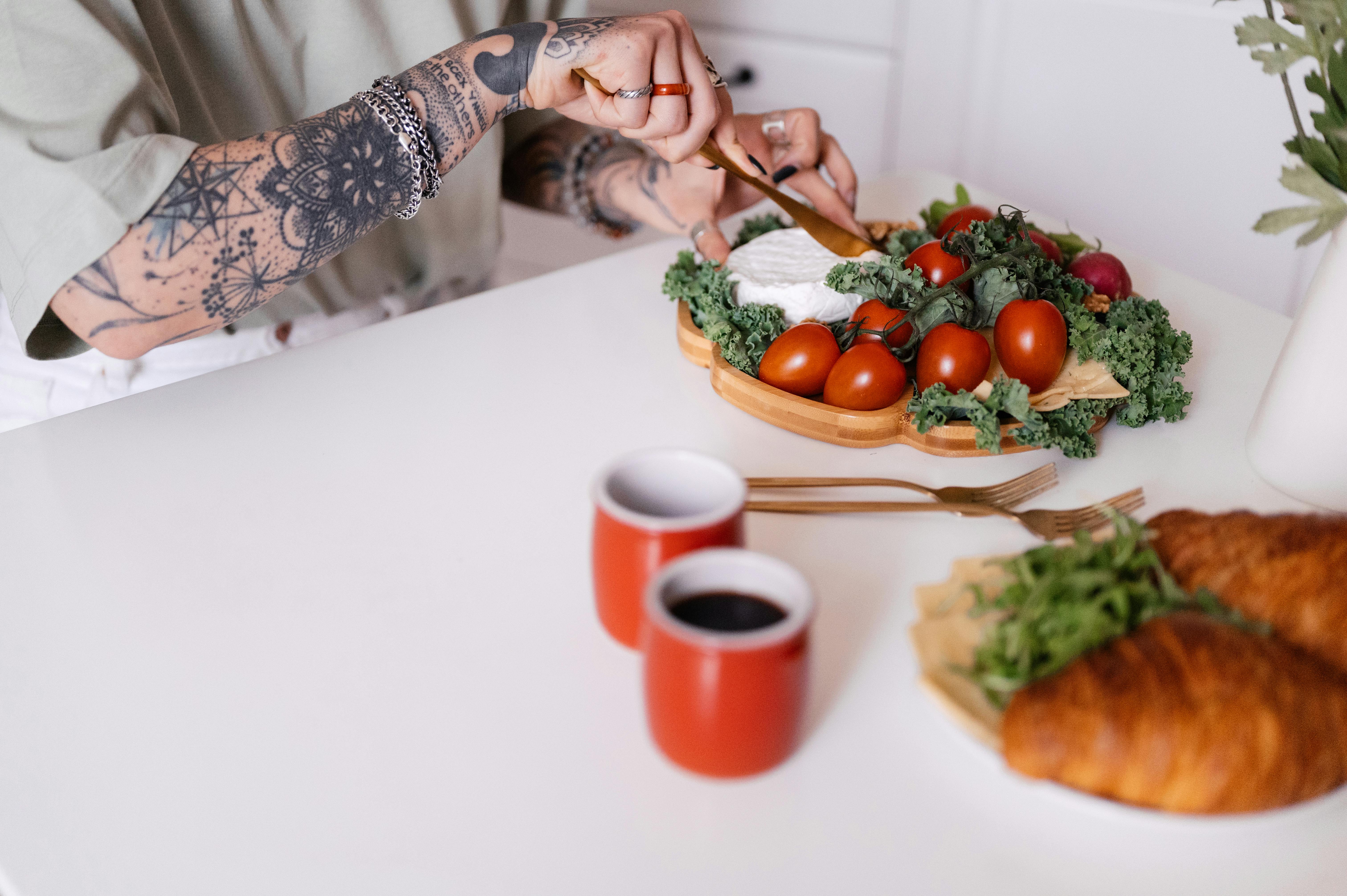 Are tomatoes anti inflammatory or inflammatory?