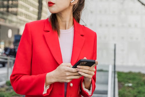 Základová fotografie zdarma na téma chytrý telefon, detail, držení