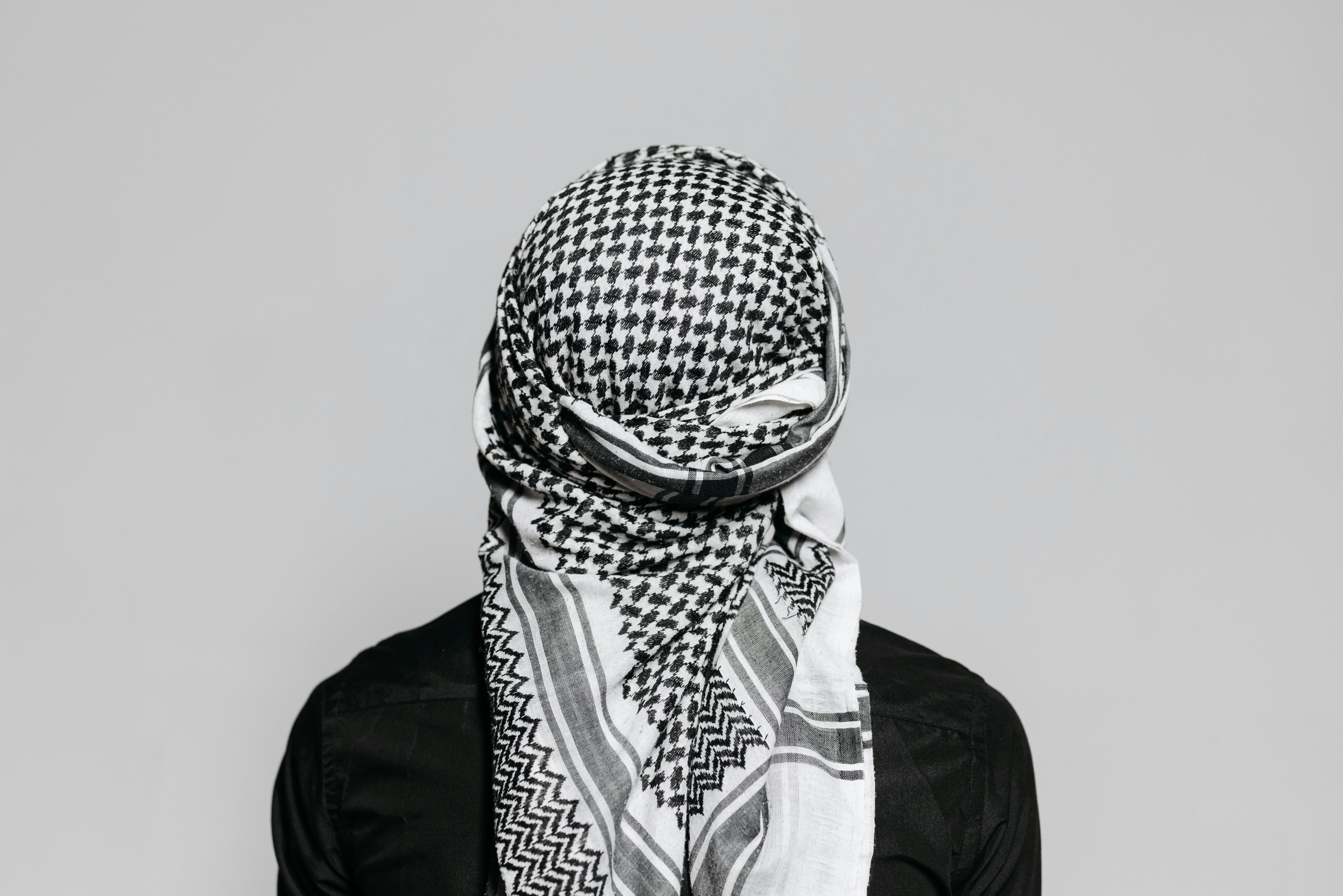 Scarf Palestinian keffiyeh Kerchief Shawl, black scarf, white, black White,  clothing Accessories png