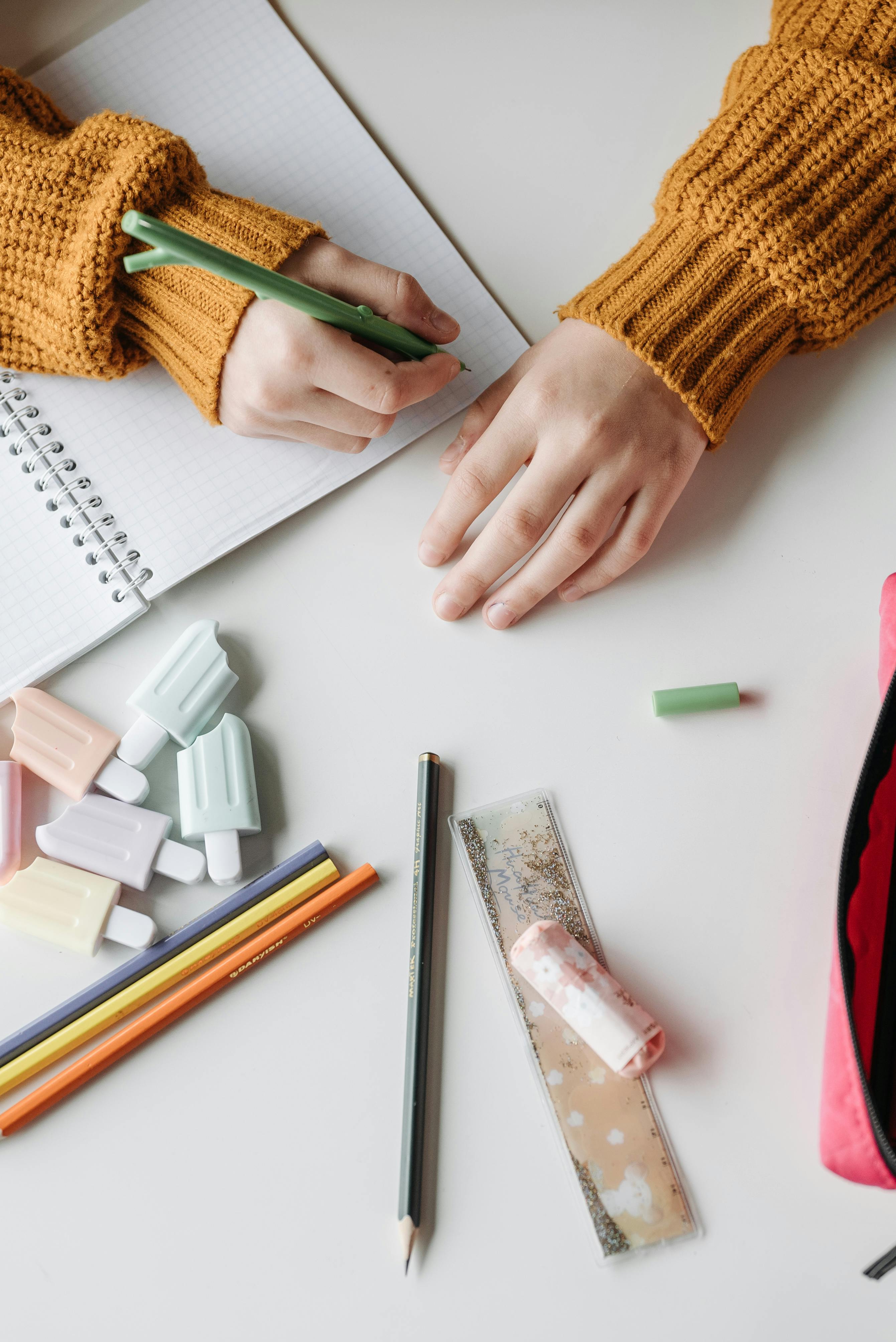 6 Astuces pour Utiliser l’Outil Écriture Magique sur Canva en 2024