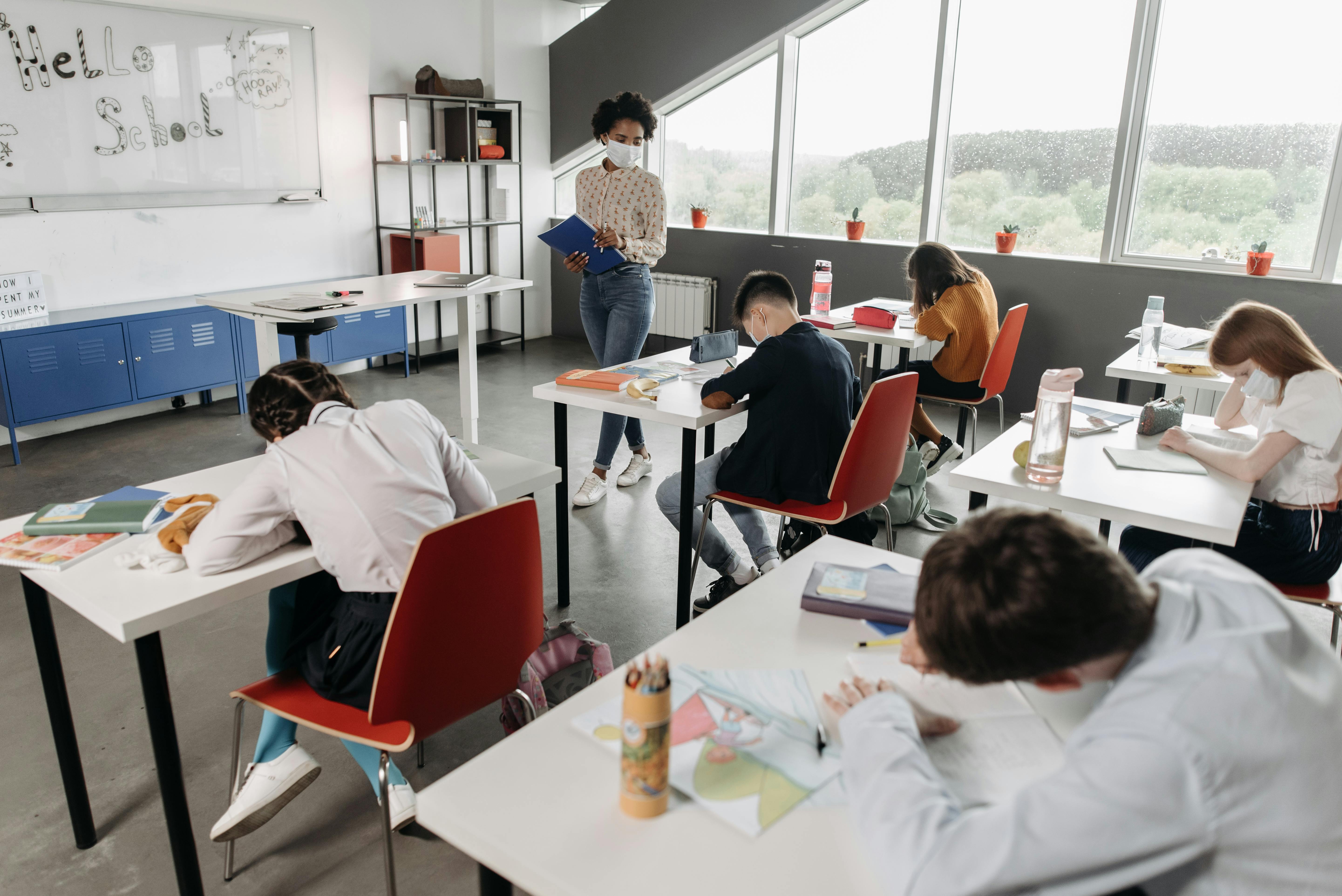 New pathway for teachers to get master’s degree, principal certification - ValleyCentral.com — Photo by Pavel Danilyuk on Pex