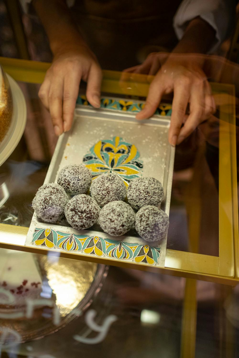 Chocolate Coconut Kremelta Balls