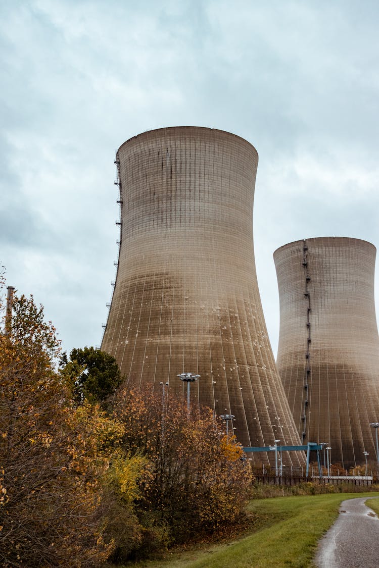 Perry Nuclear Power Plant Near Autumn Trees Under White Clouds