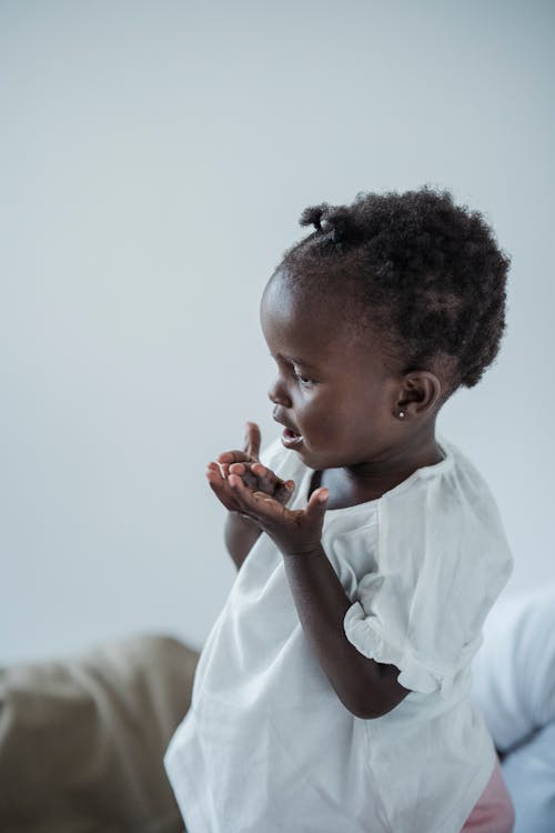 Gratis Foto stok gratis anak, anak afrika, anak hitam Foto Stok