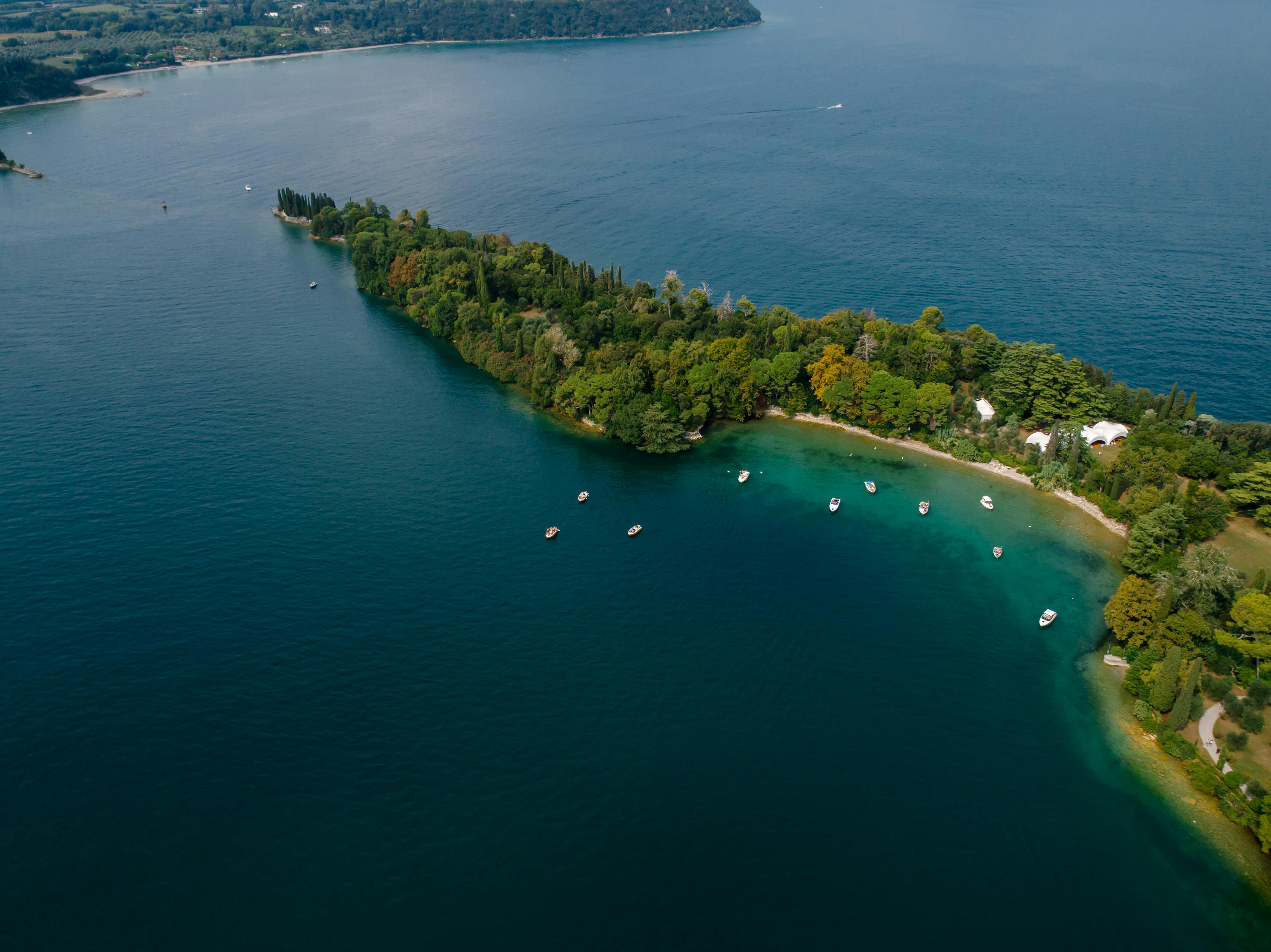 Sea-Level Rise and the Role of Geneva — Photo by Mikhail Nilov on Pexels