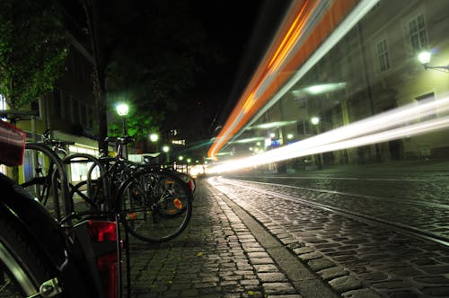 Ingyenes stockfotó biciklik, éjszaka, éjszakai élet témában