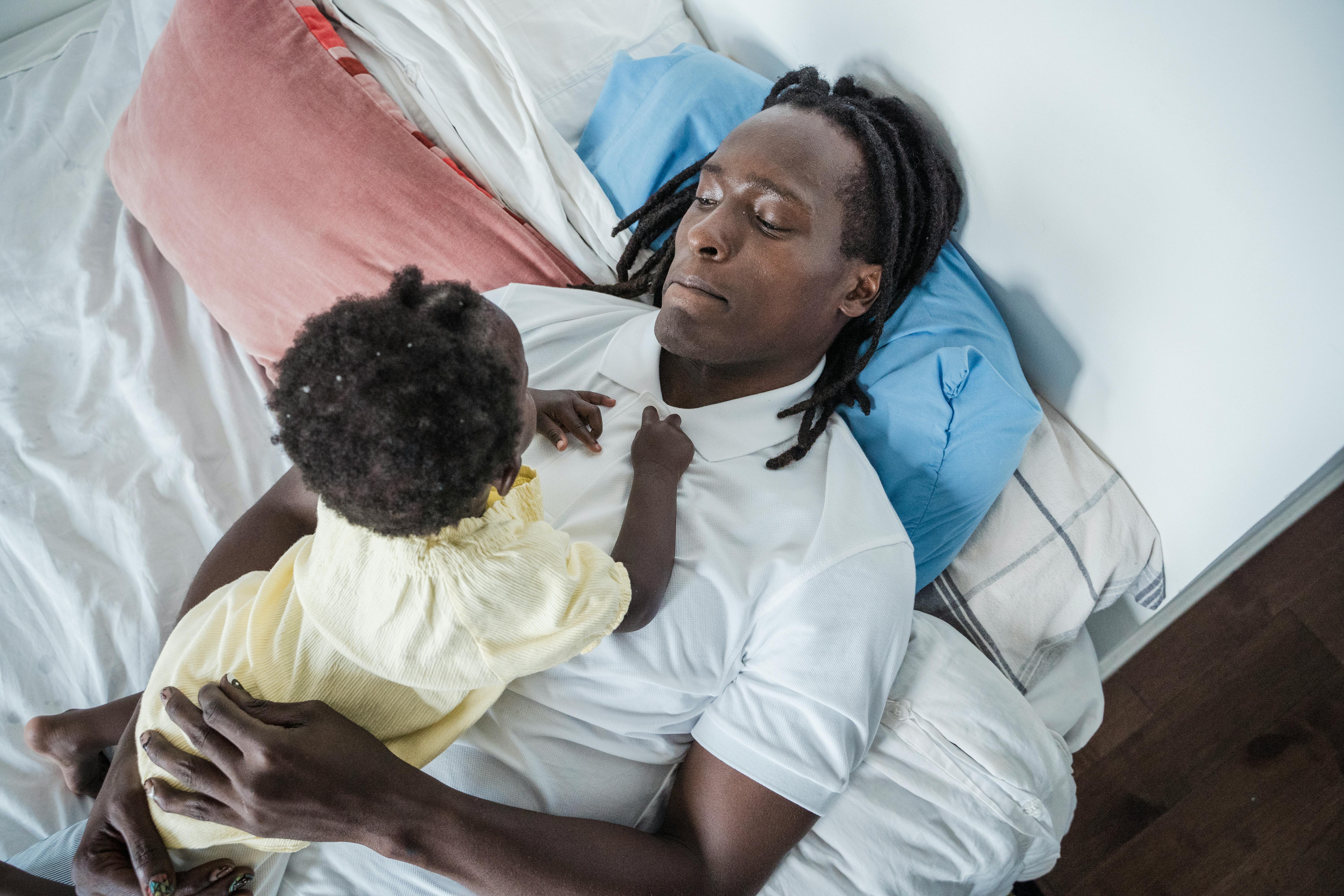 Chicago Parent Answers: What are the best parenting support groups and resources across Chicago? — Photo by Sasha  Kim on Pex