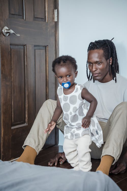 Foto d'estoc gratuïta de a casa, afroamericans, dreadlock