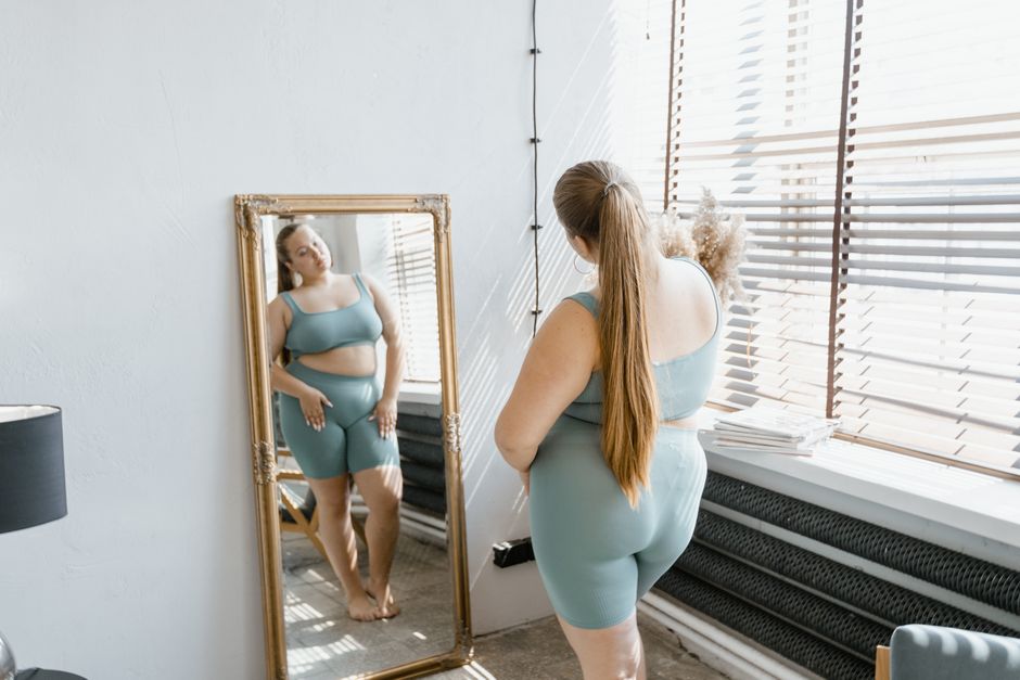 large mirror bright living room