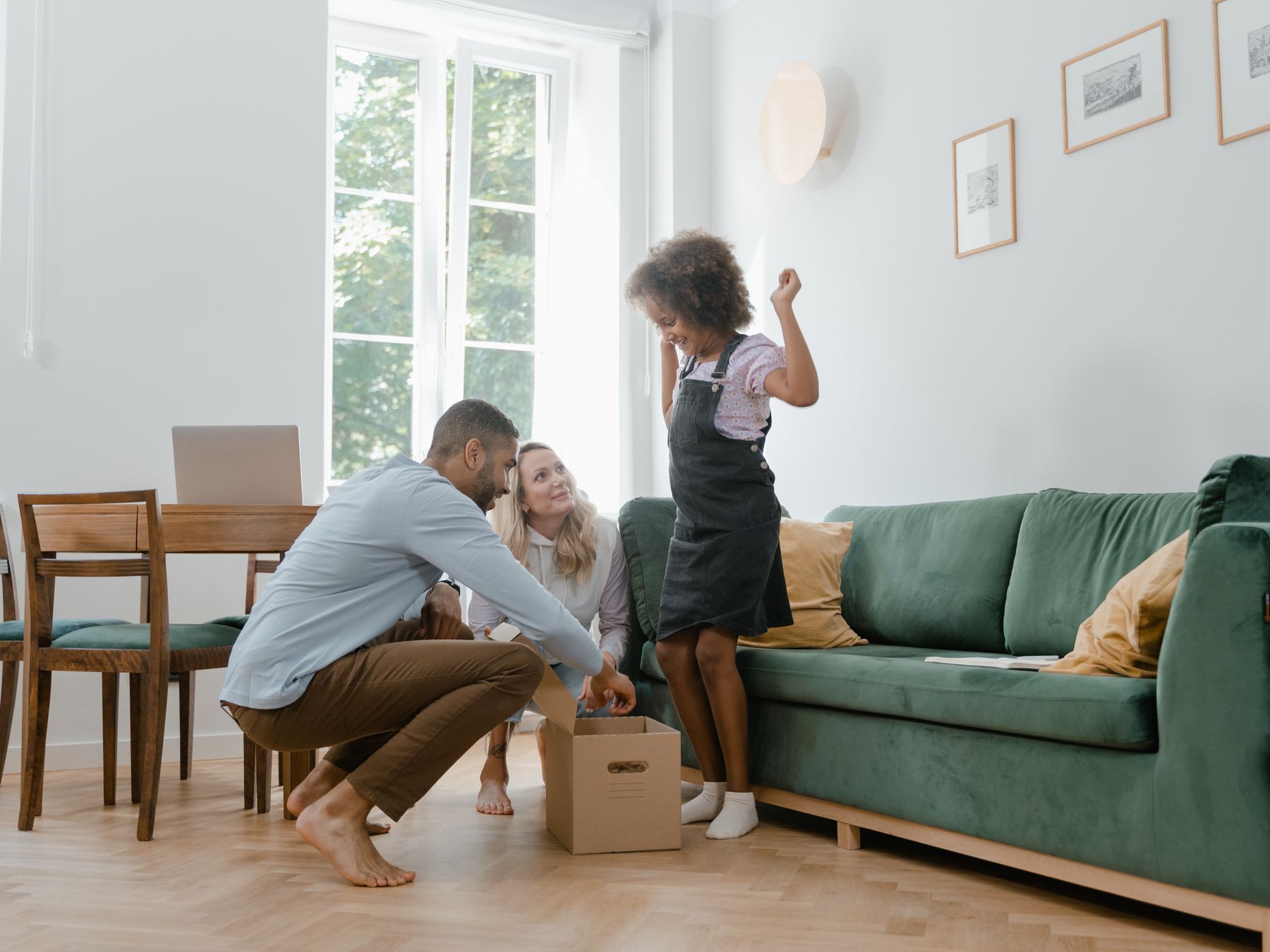 Upminster — professional packers wrapping and boxing belongings