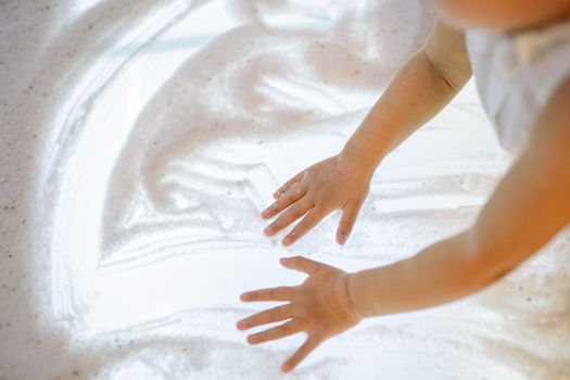 sensory play child