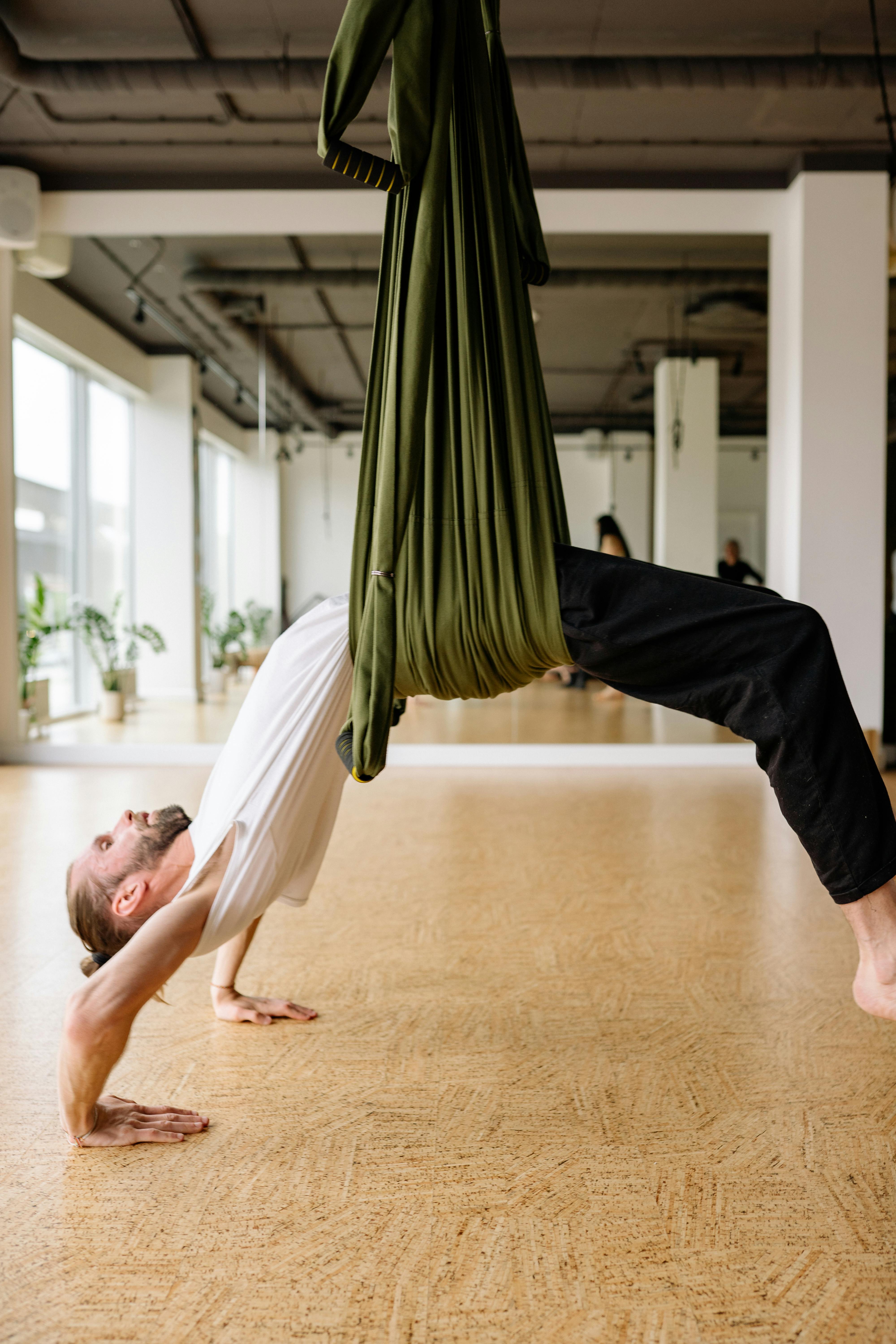Aerial Yoga Photos, Download The BEST Free Aerial Yoga Stock Photos ...